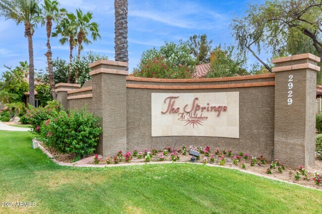 2929 W Yorkshire Dr Phoenix, AZ 85027