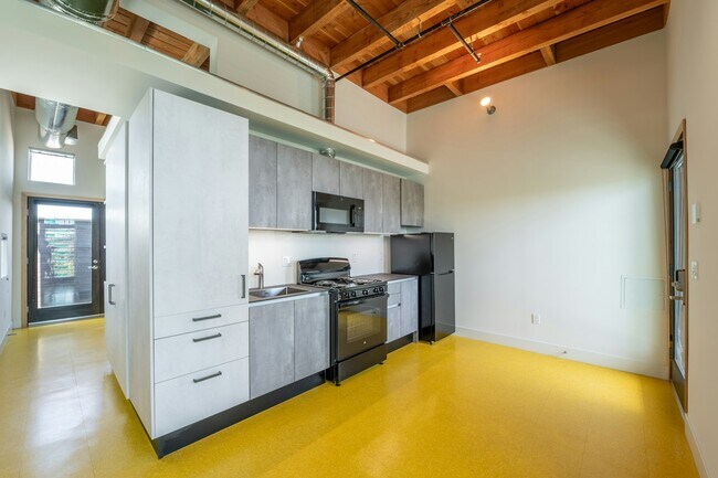 1932 Kearney Ave San Diego, CA 92113