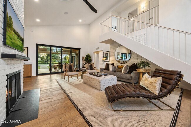 11440 N St Andrews Way Scottsdale, AZ 85254 photo 4