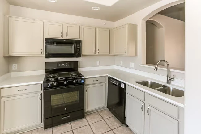 16104 W Jefferson St Goodyear, AZ 85338 photo 5