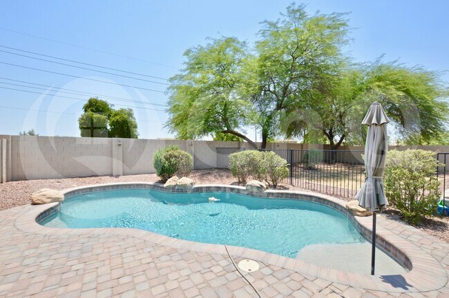14605 W Verde Ln Goodyear, AZ 85395 photo 5