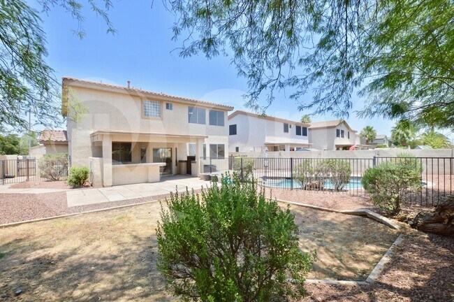 14605 W Verde Ln Goodyear, AZ 85395 photo 3