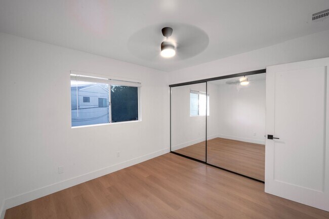 4128 Bannock Ave San Diego, CA 92117 photo 5