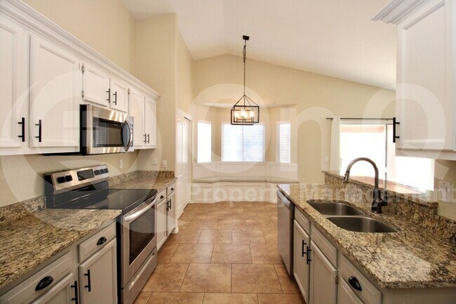 682 N El Dorado Dr Gilbert, AZ 85233 photo 4