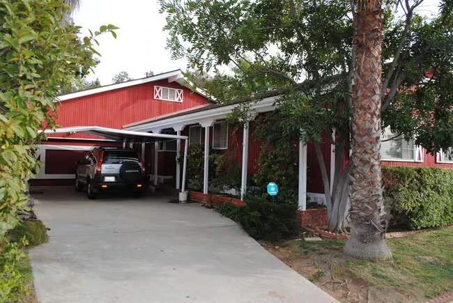 3861 58th St San Diego, CA 92115