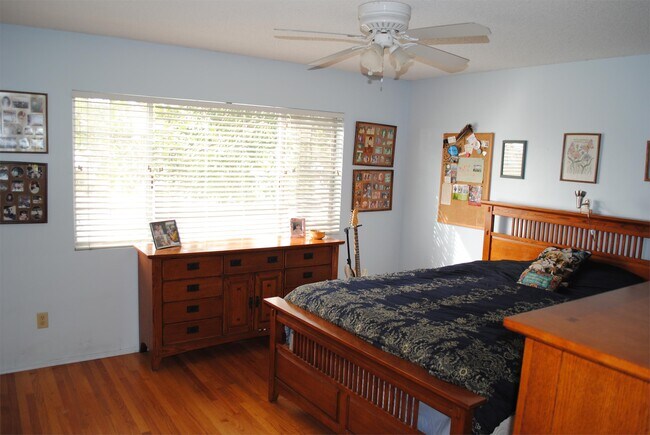3861 58th St San Diego, CA 92115 photo 2