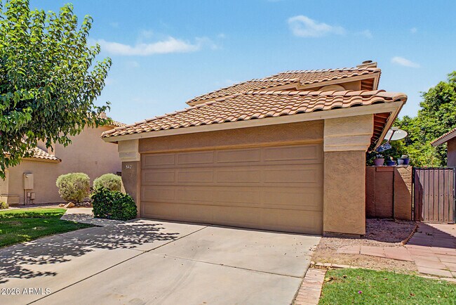 842 W Sun Coast Dr Gilbert, AZ 85233 photo 4