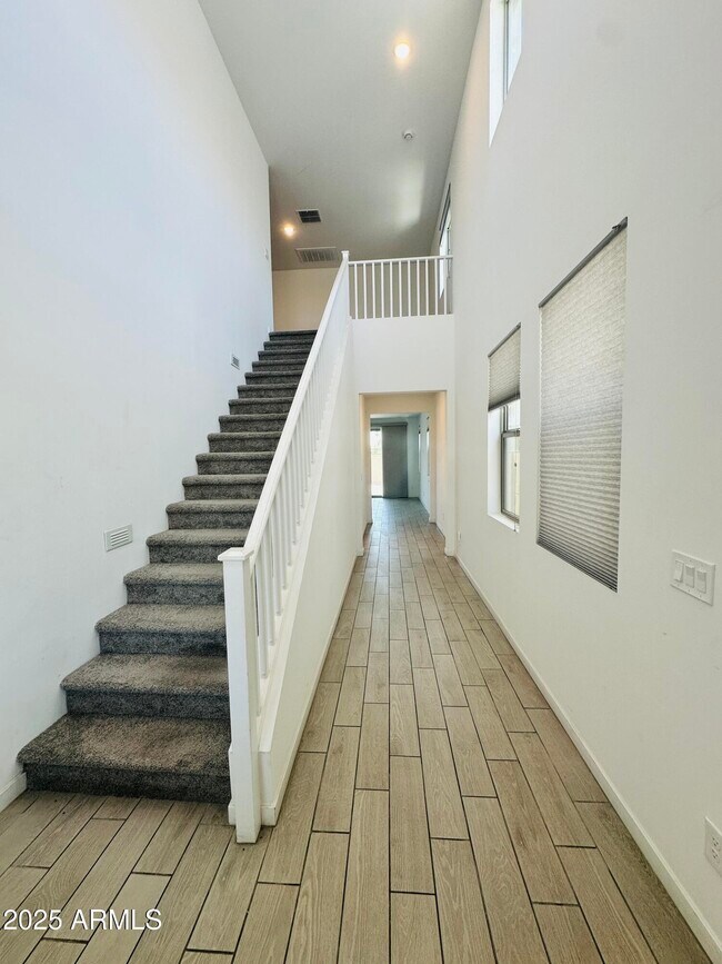 7425 W Nicolet Ave Glendale, AZ 85303 photo 4