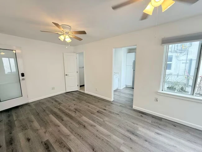 732 Ventura Pl San Diego, CA 92109