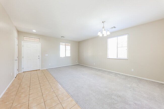 26947 N 176th Dr Surprise, AZ 85387 photo 5