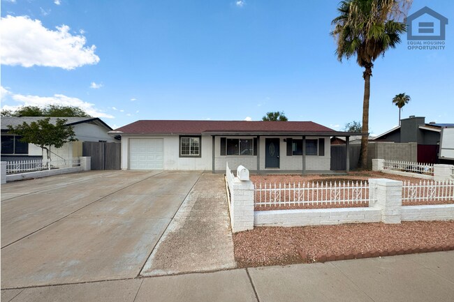 4Bed House At Chandler Blvd/mcqueen Rd! Ready For Immediate Move-in! – No Hoa! photo 2