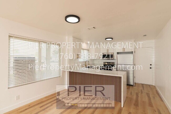 1025 Plover Way Oceanside, CA 92057 photo 4