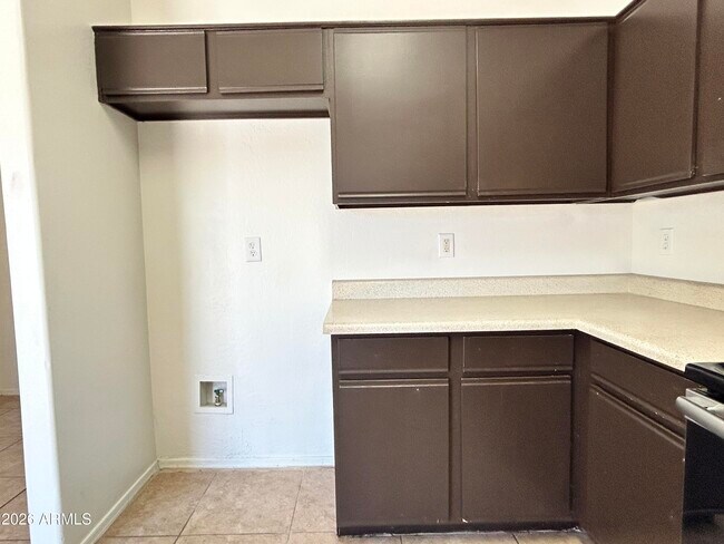 15036 W Calavar Rd Surprise, AZ 85379 photo 5