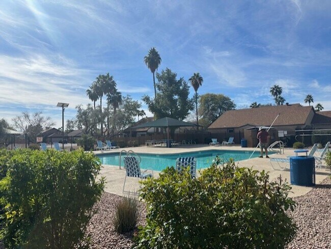 831 E Calle Del Norte Chandler, AZ 85225 photo 3