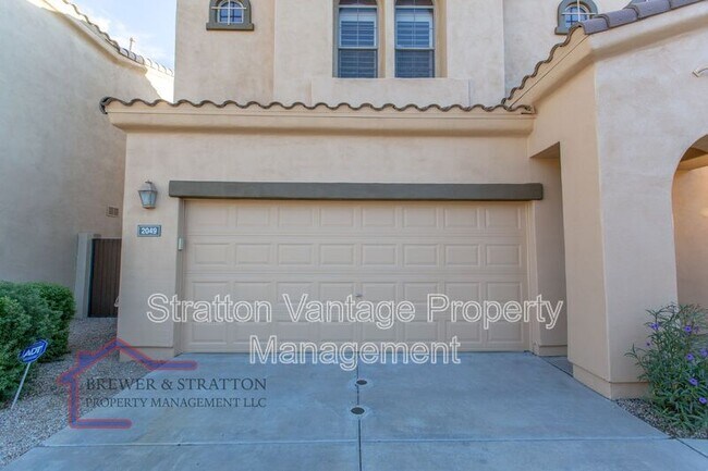 2049 W Periwinkle Way Chandler, AZ 85248 photo 3