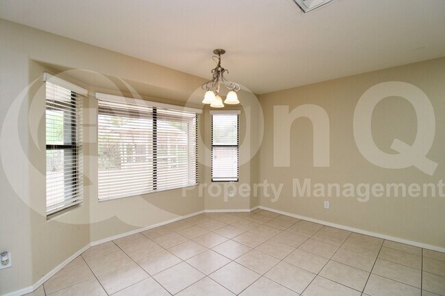 4526 W Orchid Ln Chandler, AZ 85226 photo 4