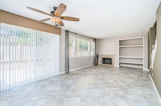 890 Yosemite Dr Chula Vista, CA 91914 photo 4