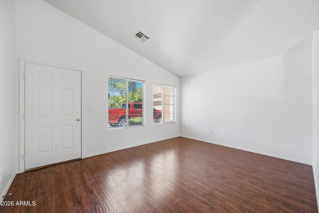 1571 E Orchid Ct Gilbert, AZ 85296 photo 4