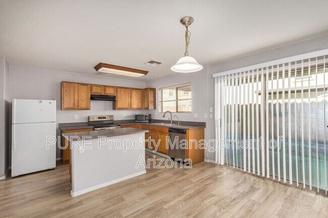 9444 W Jamestown Rd Phoenix, AZ 85037 photo 3