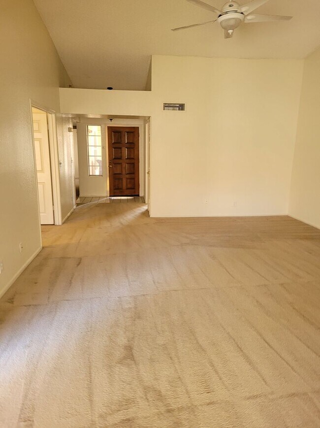 2059 E Brown Rd Mesa, AZ 85213 photo 3