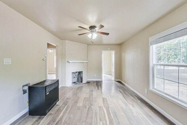1814 Tenth St Berkeley, CA 94710