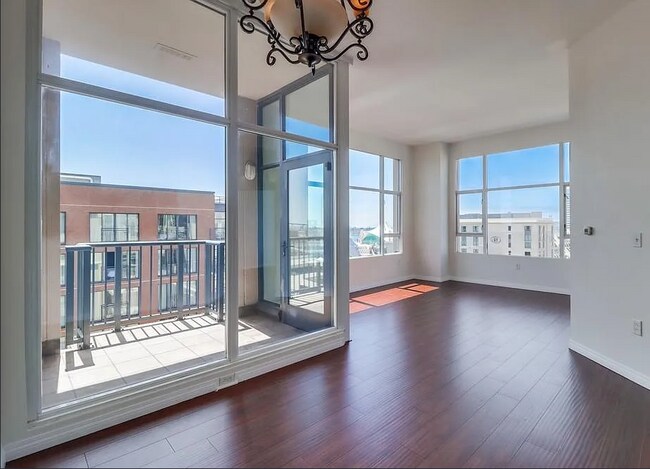 530 K St San Diego, CA 92101 photo 3