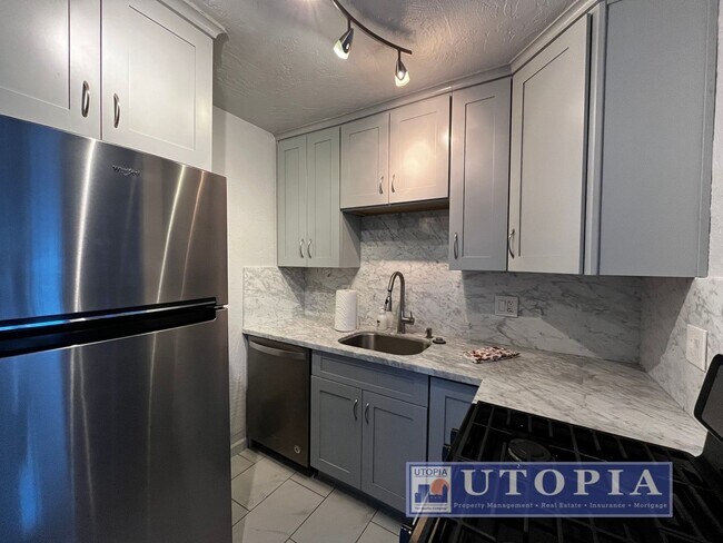2314 Felt St Santa Cruz, CA 95062 photo 2