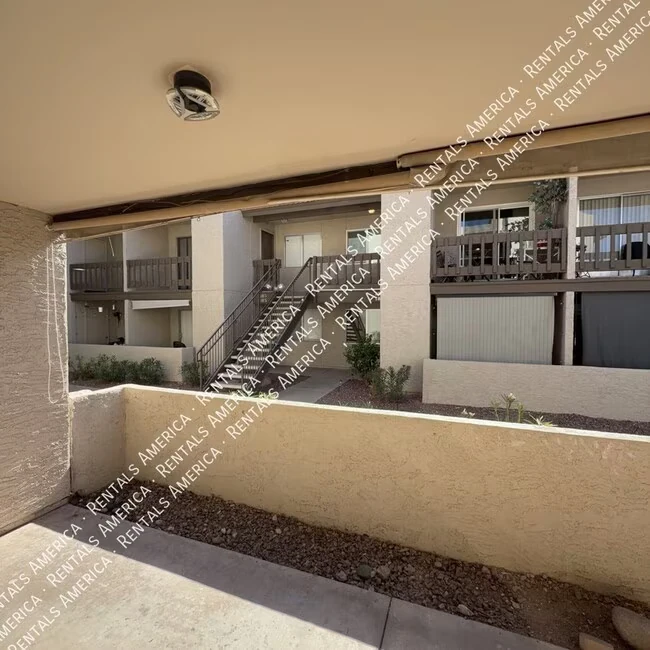 520 N Stapley Dr Mesa, AZ 85203 photo 5