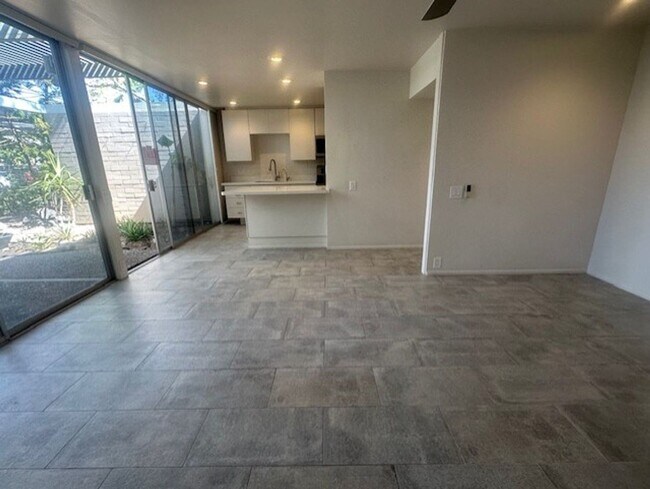 4225 N 36th St Phoenix, AZ 85018 photo 3