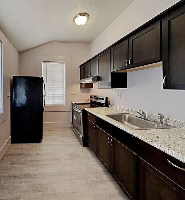 505 N Morrison Ave Casa Grande, AZ 85122 photo 2