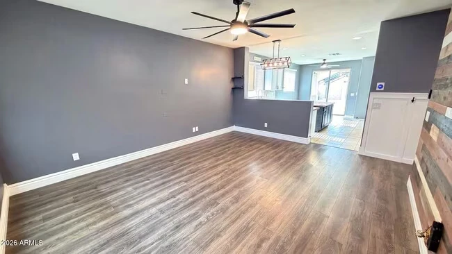 18183 W Carlota Ln Surprise, AZ 85387 photo 3