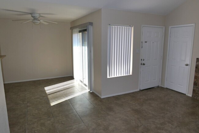 5122 E Shea Blvd Scottsdale, AZ 85254 photo 3