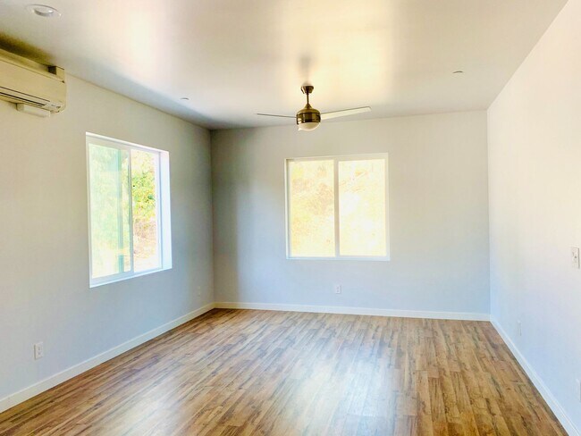 2779-2781 B St San Diego, CA 92102 photo 4