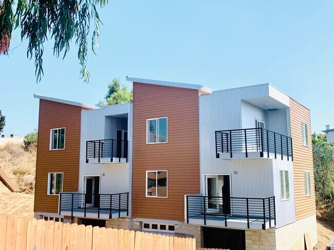 2779-2781 B St San Diego, CA 92102