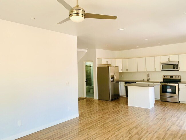 2779-2781 B St San Diego, CA 92102 photo 3