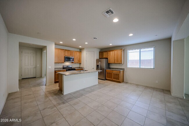 13502 W Calle De Baca Peoria, AZ 85383 photo 5