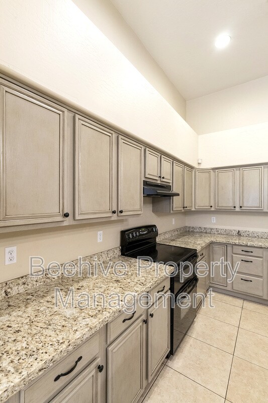 1861 N Oracle Cir Mesa, AZ 85203 photo 5