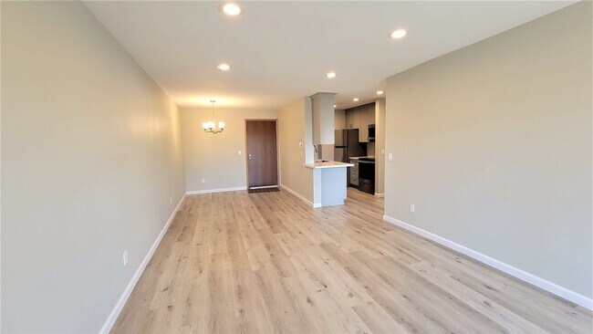 29300 Dixon St Hayward, CA 94544 photo 4