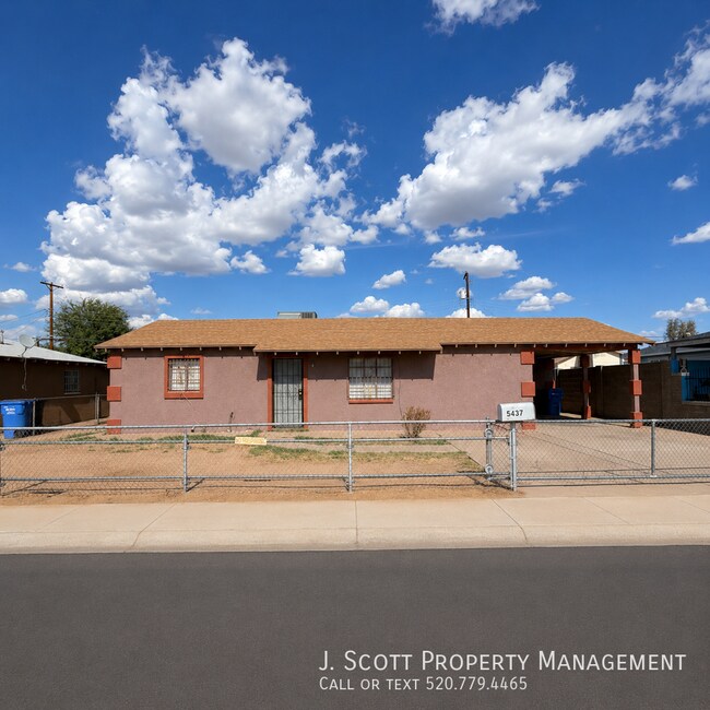 5437 S 14th Way photo 2