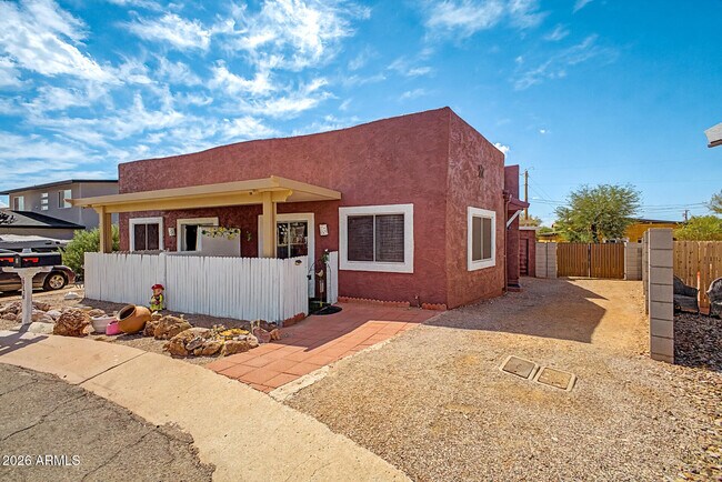 6116 S Borego Rd photo 3