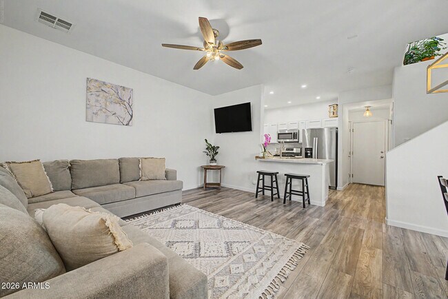 1493 S Jacana Ln Gilbert, AZ 85296 photo 4