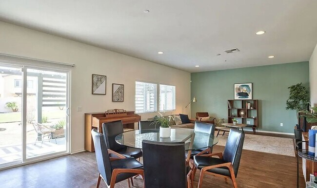 28763 Cloud Wy Murrieta, CA 92563 photo 3