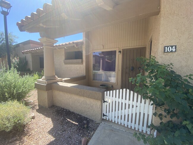 97 N Cooper Rd Chandler, AZ 85225