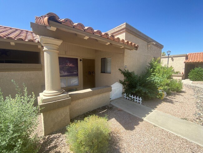 97 N Cooper Rd Chandler, AZ 85225 photo 3
