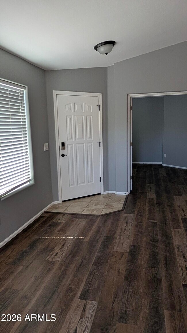 1377 E Pryor Rd San Tan Valley, AZ 85140 photo 4