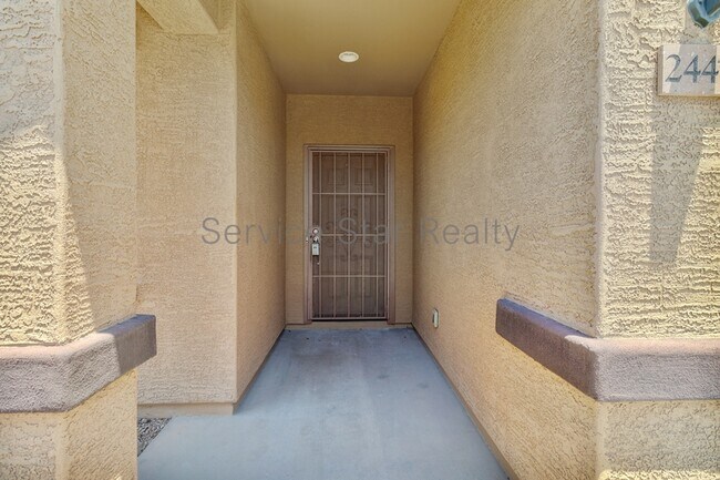 24462 W Mobile Ln Buckeye, AZ 85326 photo 4