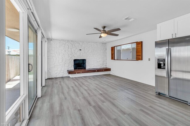 6216 Pembroke Dr San Diego, CA 92115 photo 4