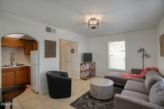 502 W Roma Ave Phoenix, AZ 85013 photo 5