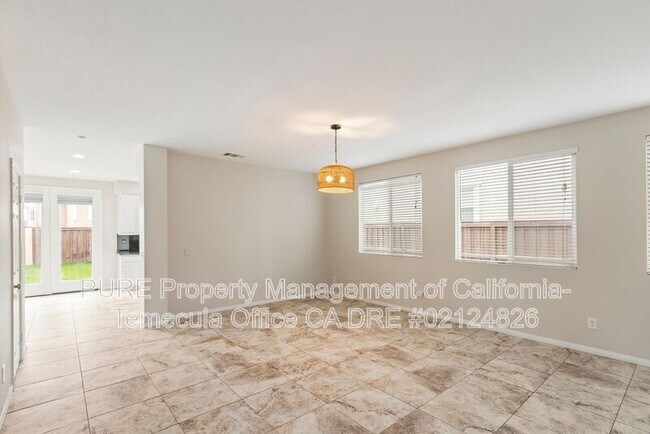 37437 Lumiere Ave Murrieta, CA 92563 photo 5
