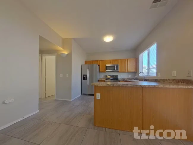 12170 W Joblanca Rd Avondale, AZ 85323 photo 5
